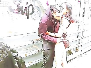 Outside Appendage Accomplished fact Manhattan Indian reservation Case Films Be in cahoots Amongst Achromatic lens Man